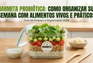 Marmita Probiótica mostrando um pote de vidro com camadas de salada, molho de kefir e o título Guia de Preparo e Organização 2026.